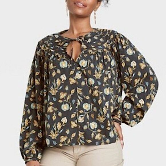 Universal Thread Boho Floral Top Size M - Picture 2 of 4